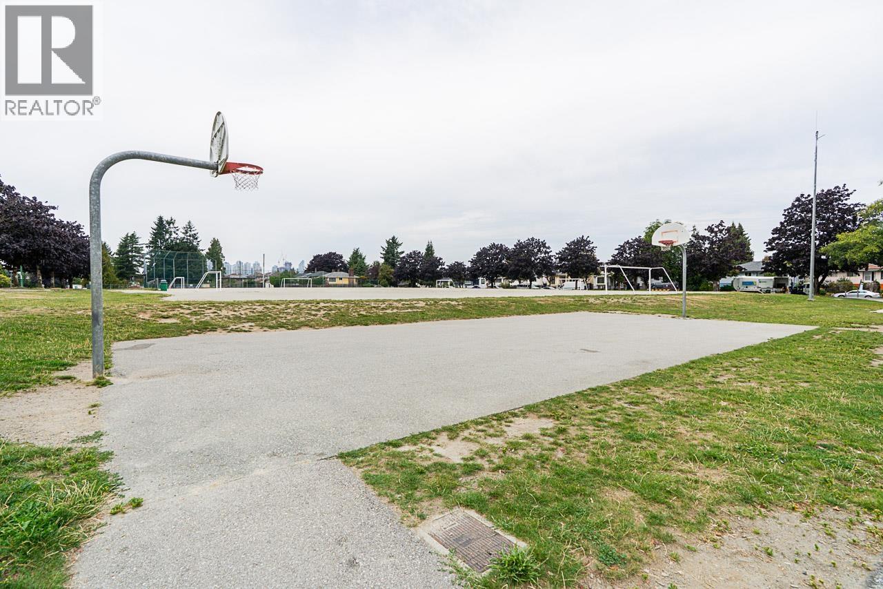 6544 ELWELL STREET, Burnaby