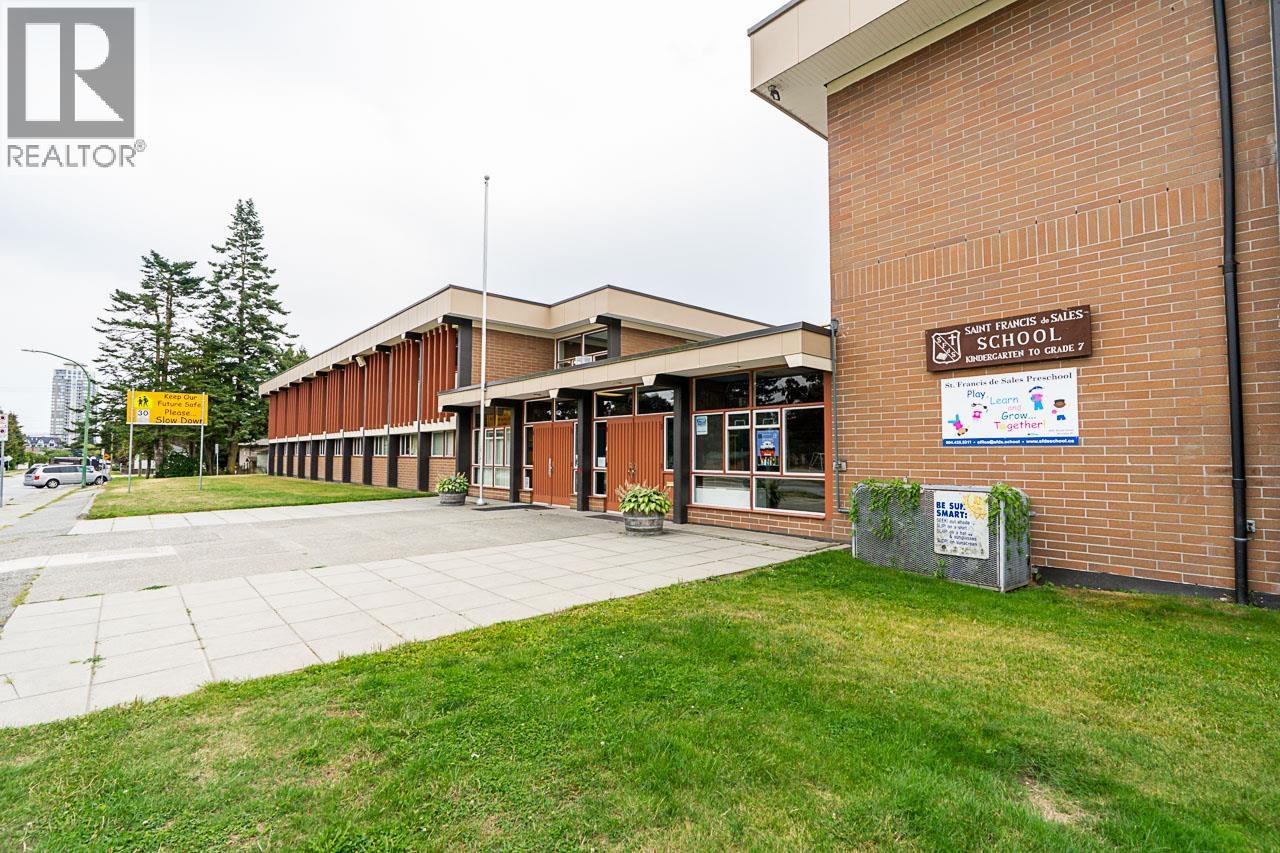 6544 ELWELL STREET, Burnaby