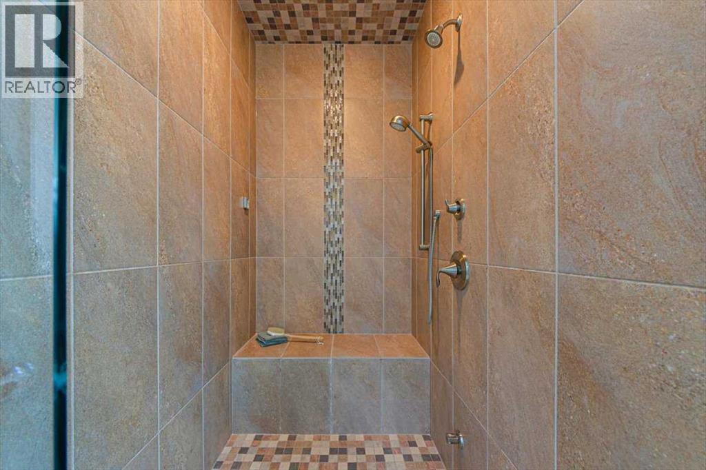 Single Family House for Sale in   Avenue NW Mount Pleasant Calgary 