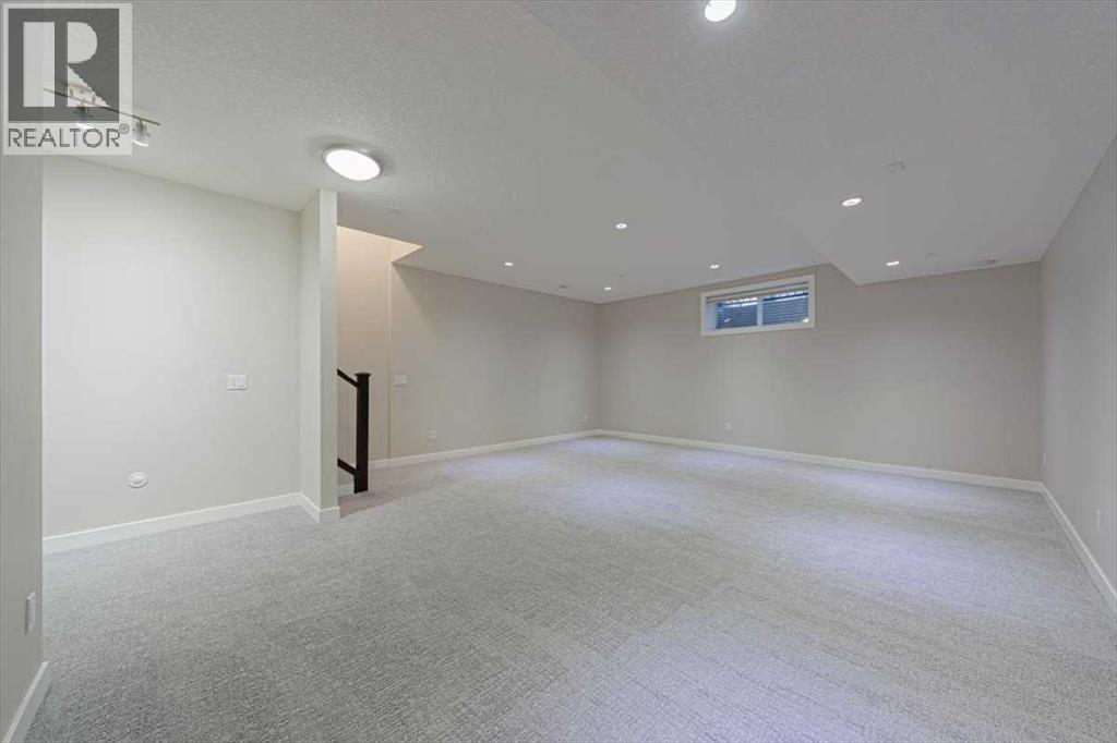 Single Family House for Sale in   Avenue NW Mount Pleasant Calgary 