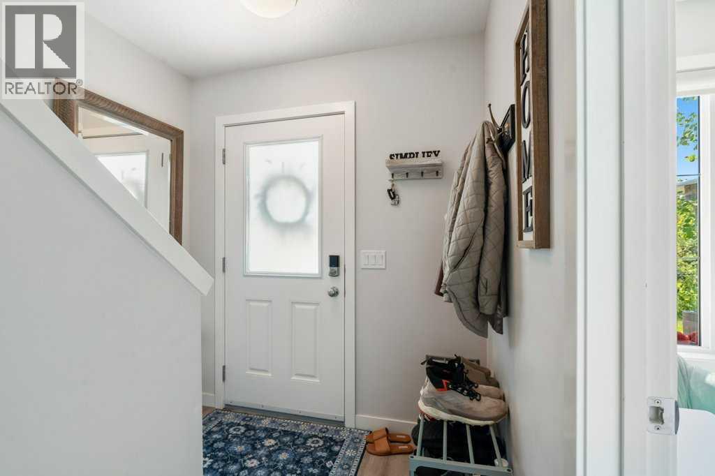 250 Fireside View, Cochrane