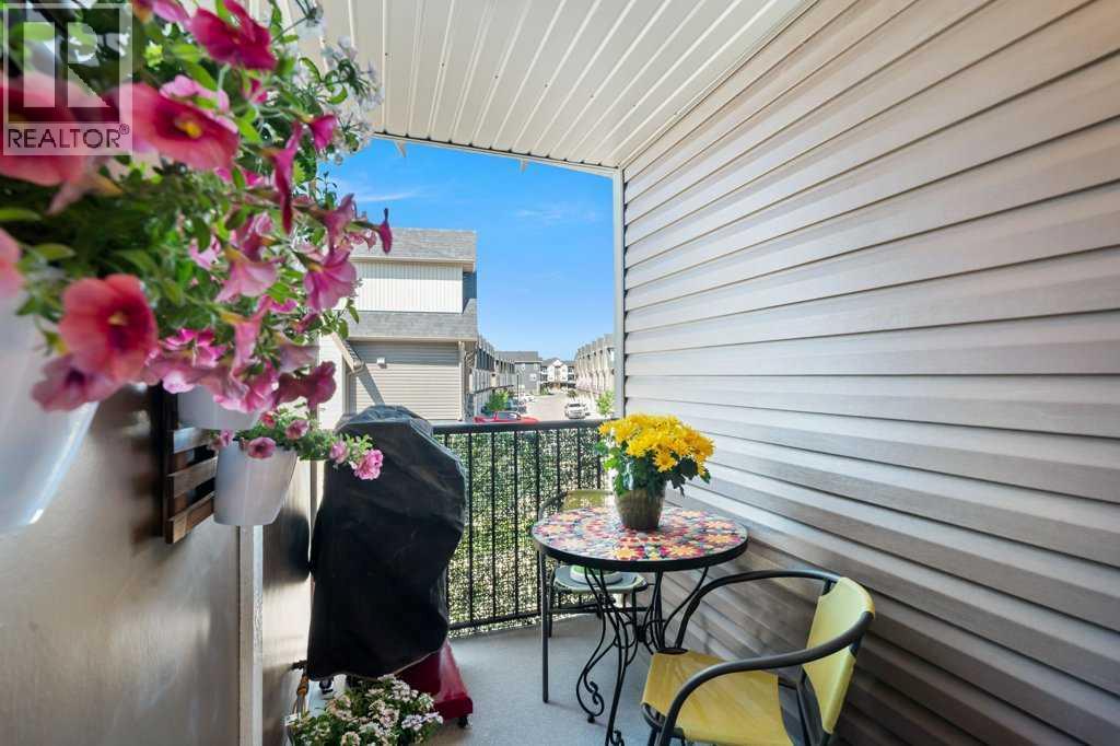 250 Fireside View, Cochrane