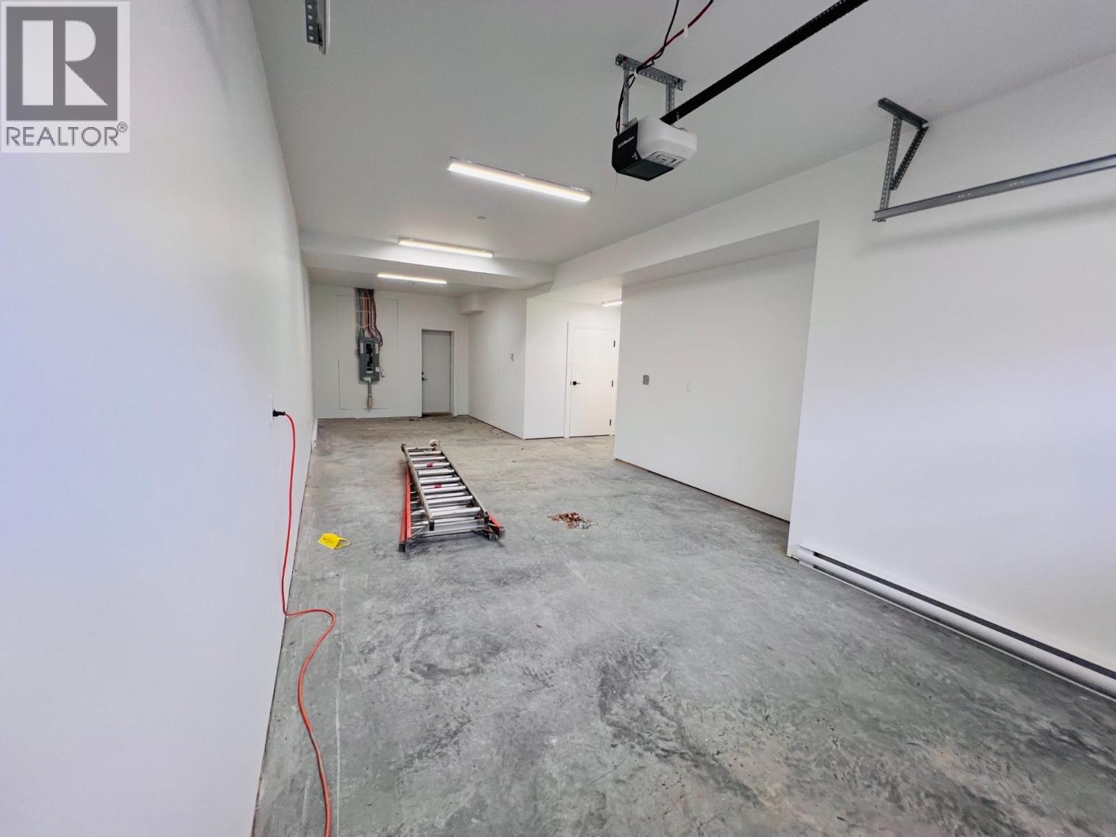 510 14TH Street Unit# 304, Invermere