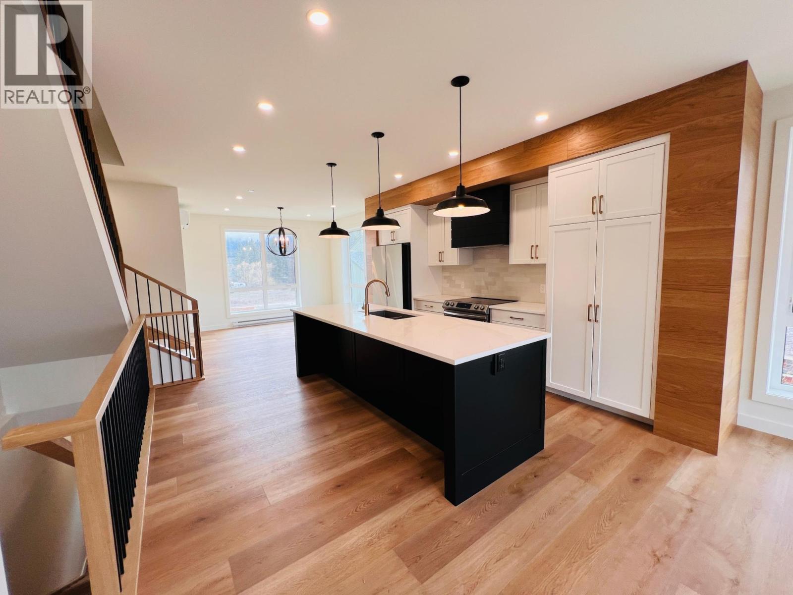 #304 510 14TH Street - 7