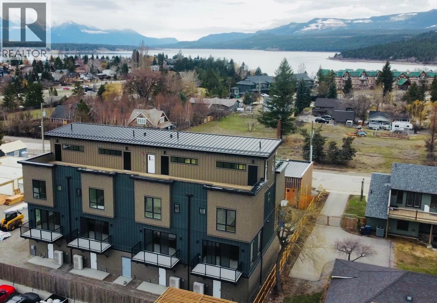 510 14TH Street Unit# 304, Invermere