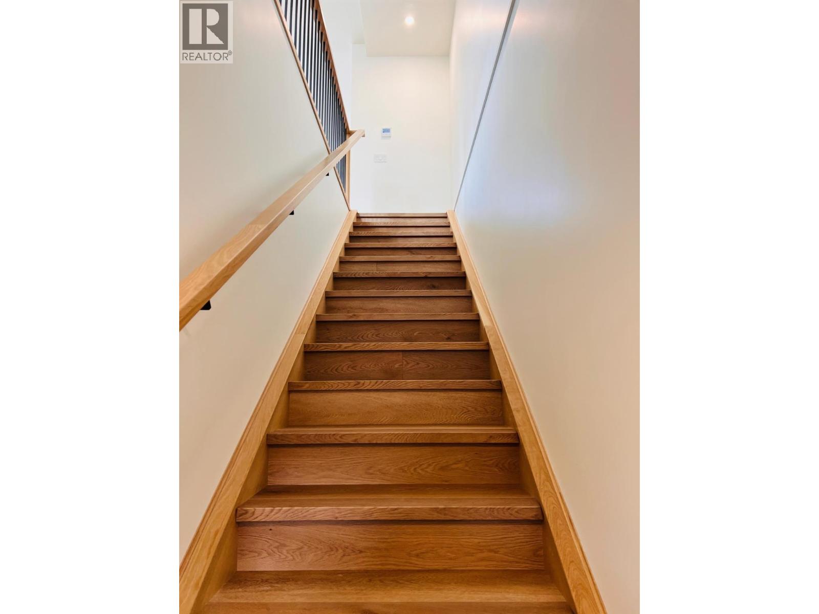 510 14TH Street Unit# 304, Invermere