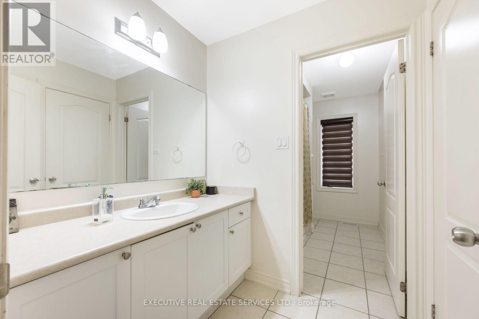 37 ROSS DRIVE - 29