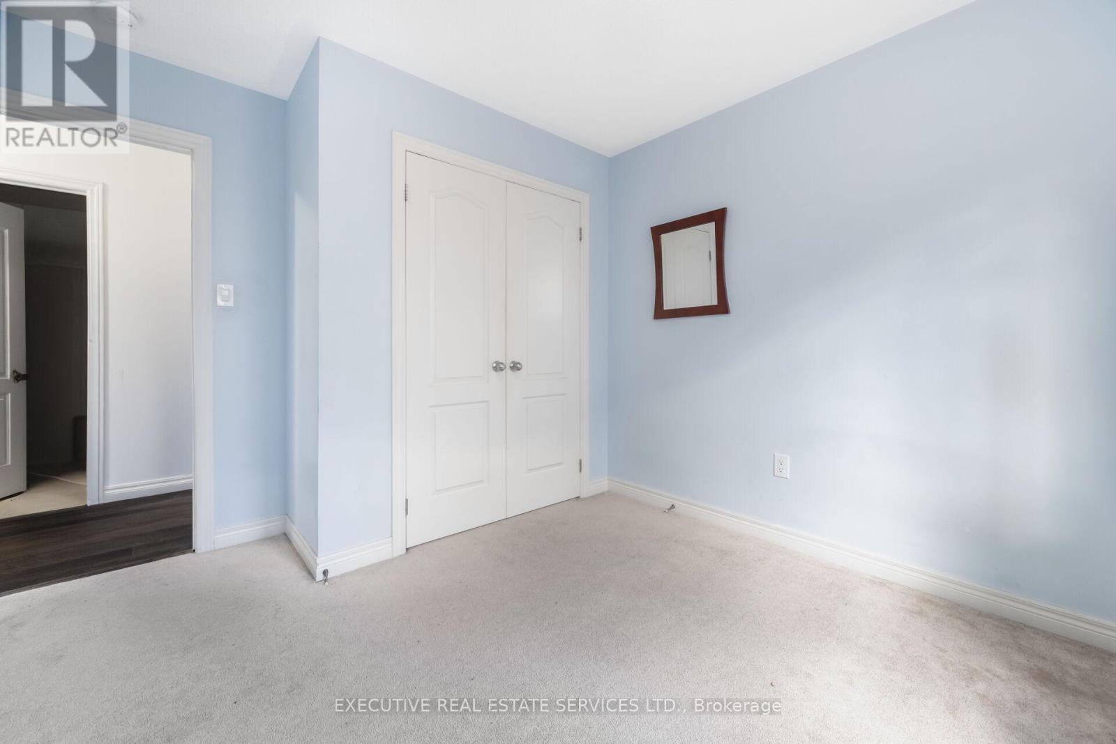 37 ROSS DRIVE - 30
