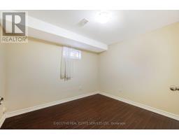 37 Ross Drive, Brampton, ON L6R3S7 Photo 34