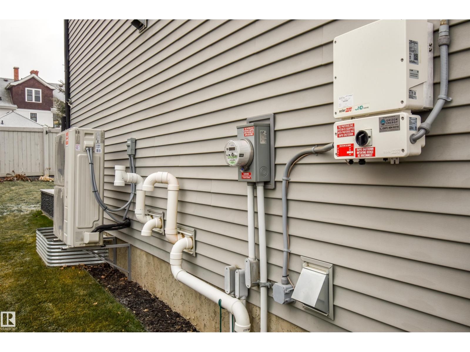 19 Meadowgrove LN, Spruce Grove