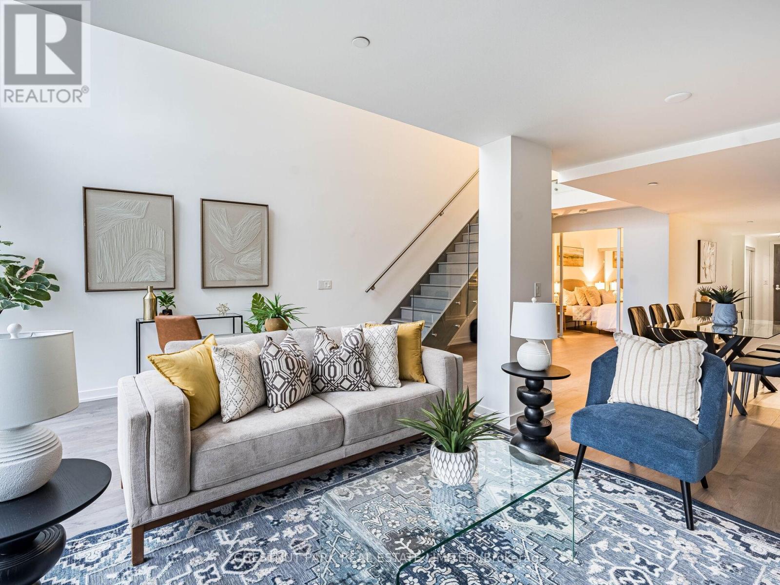 #408 18 MAITLAND TERRACE - 12