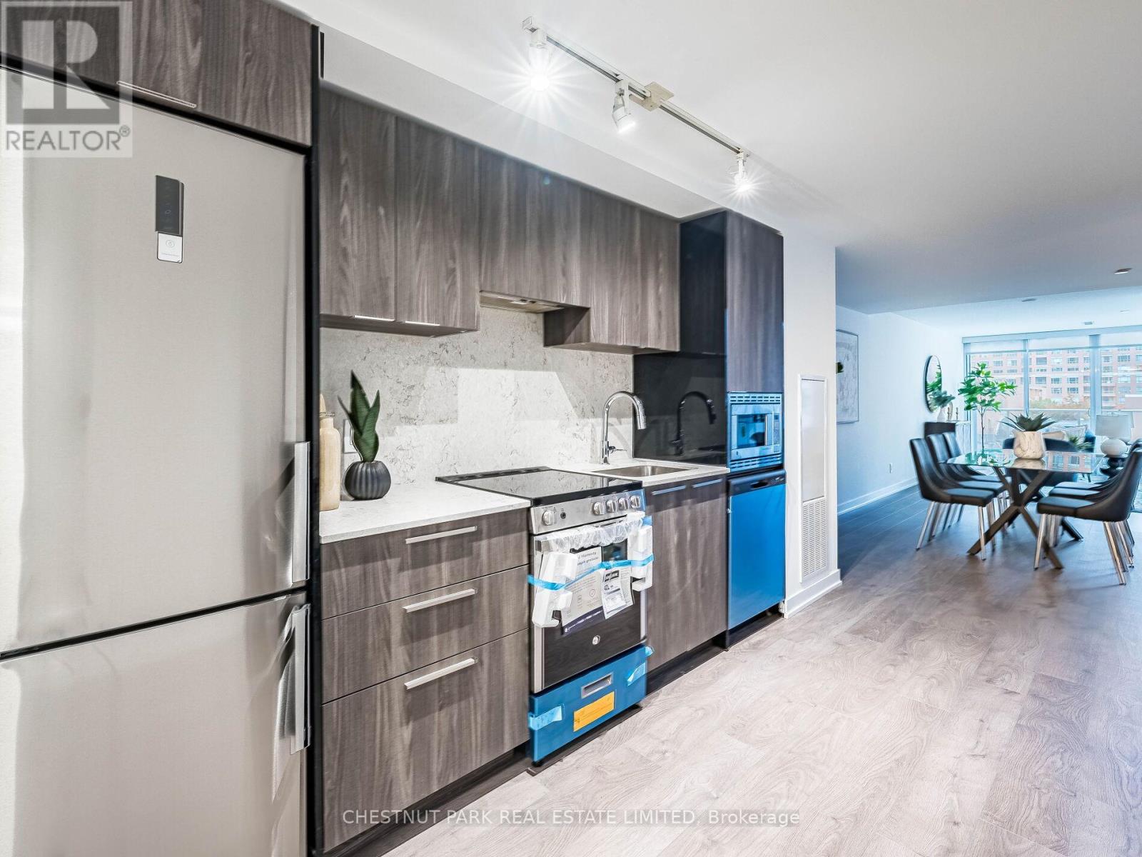 #408 18 MAITLAND TERRACE - 5