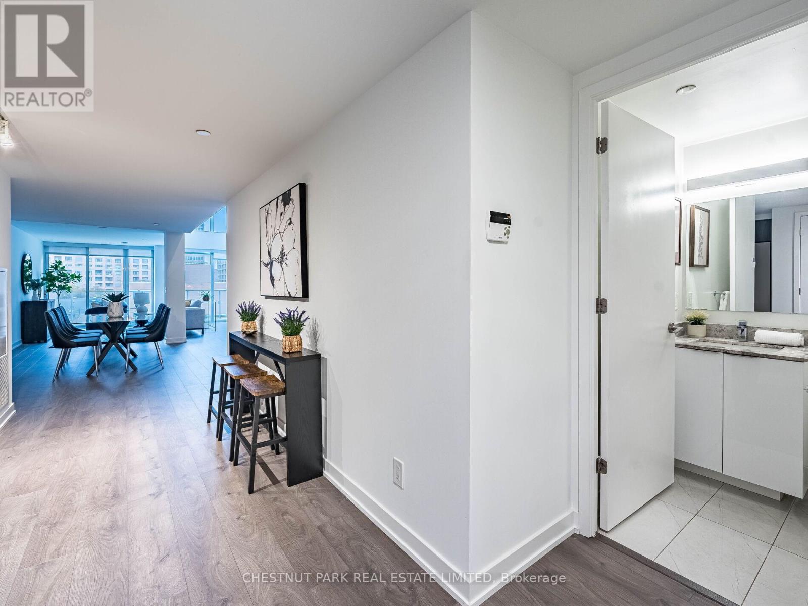 #408 18 MAITLAND TERRACE - 8