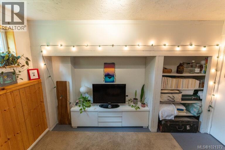 246 Lee St, Ucluelet