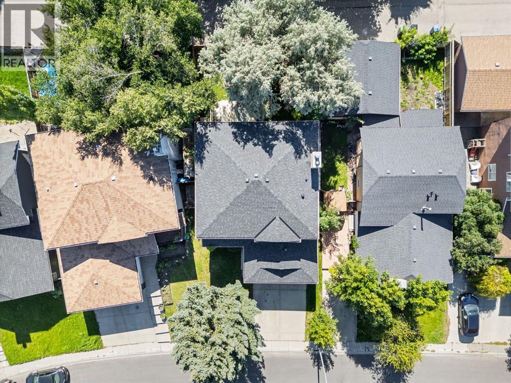 Single Family House for Sale in  Mckerrell Way SE McKenzie Lake Calgary 