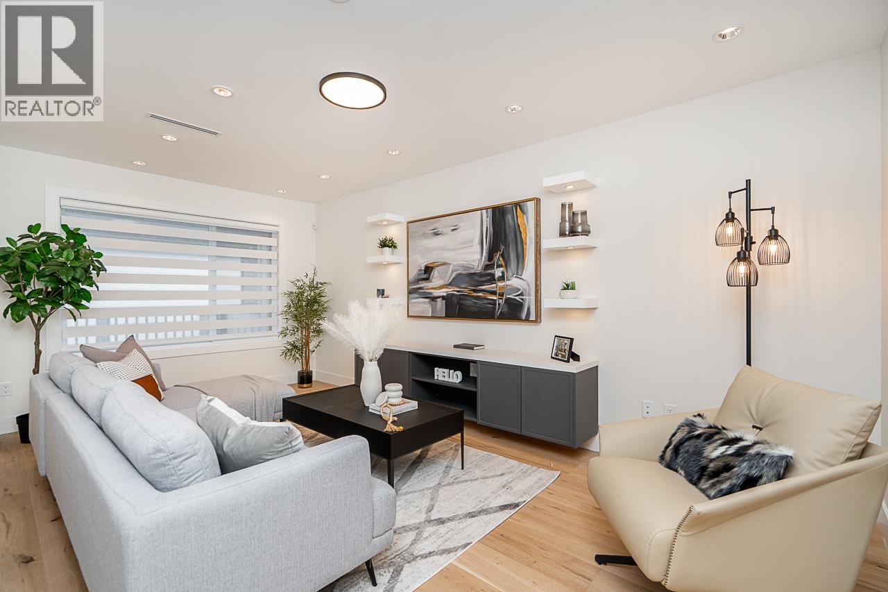 4917 VENABLES STREET, Burnaby