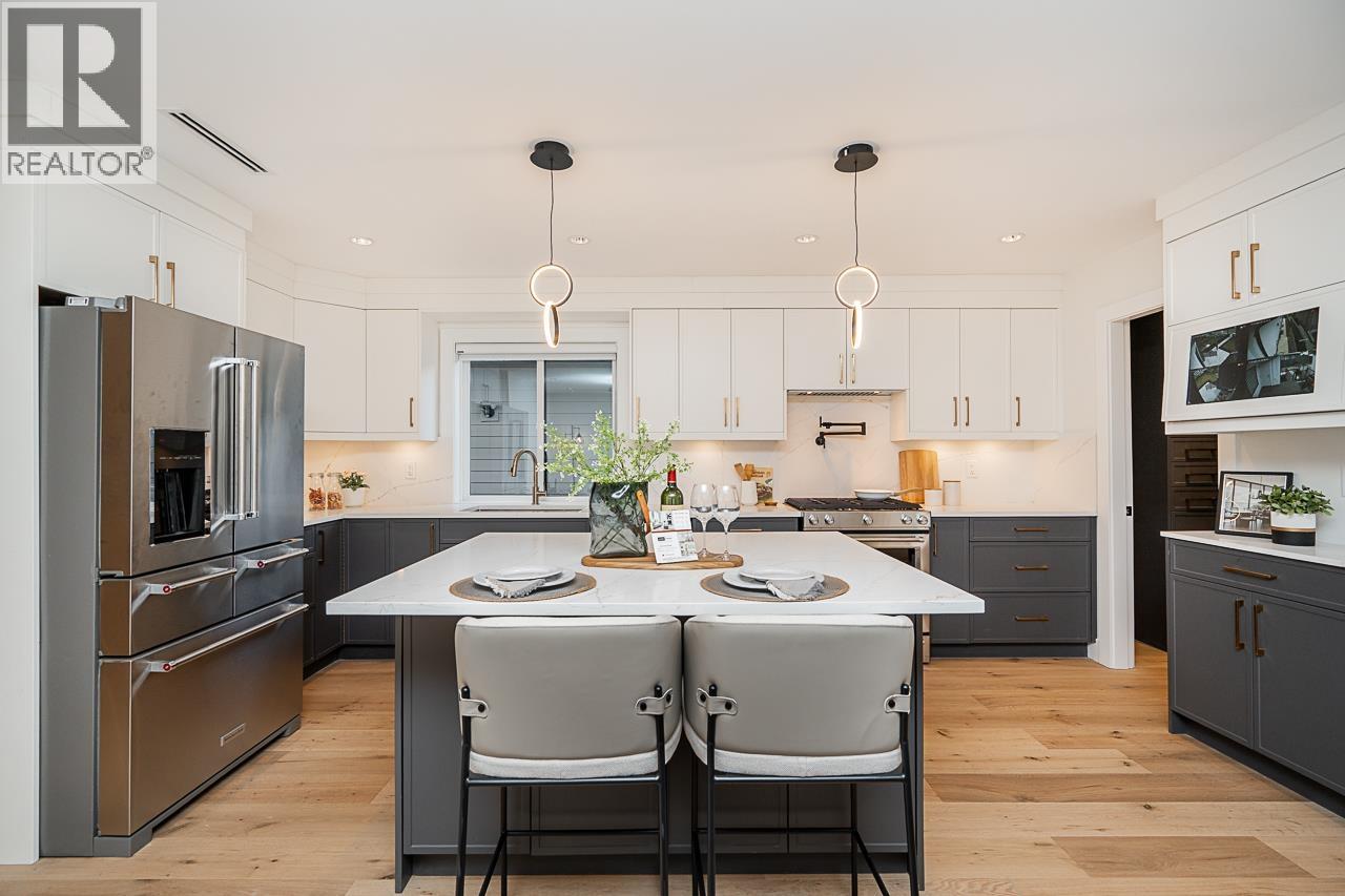 4917 VENABLES STREET, Burnaby