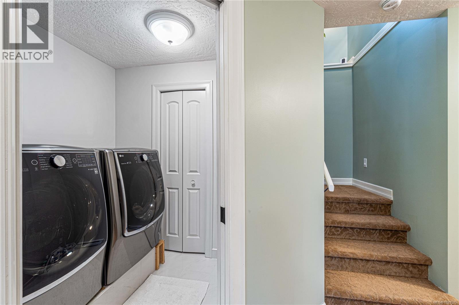 1763 Martini Way, Qualicum Beach