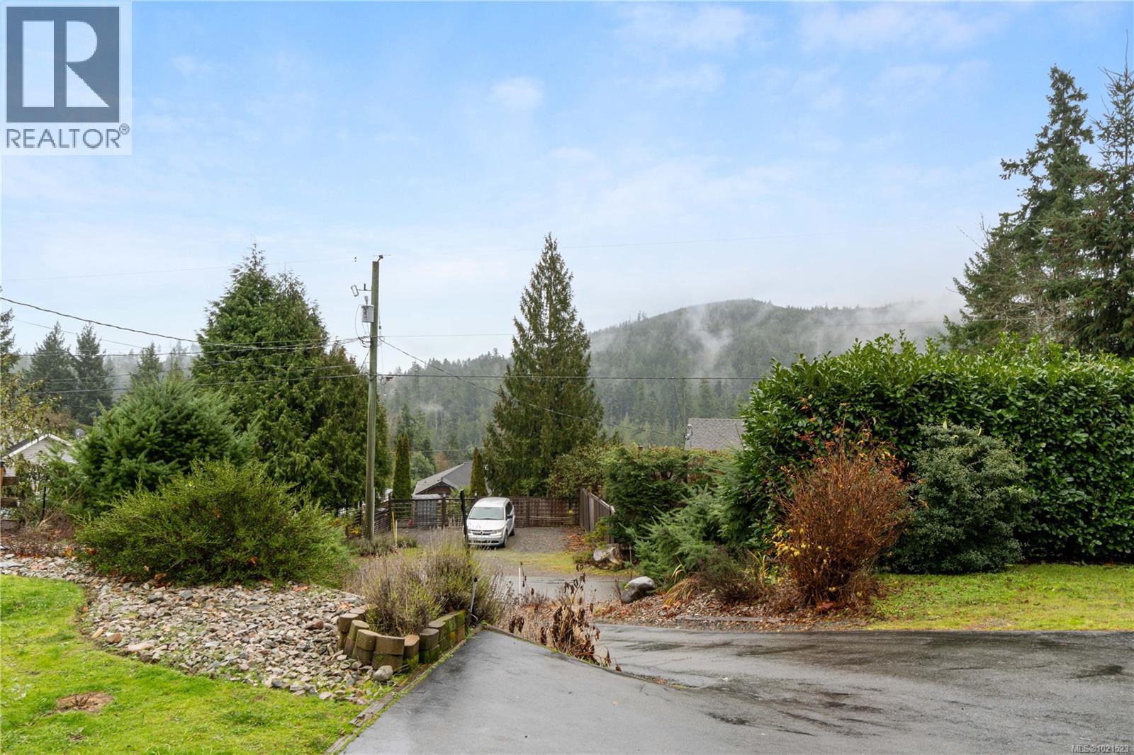 1763 Martini Way, Qualicum Beach