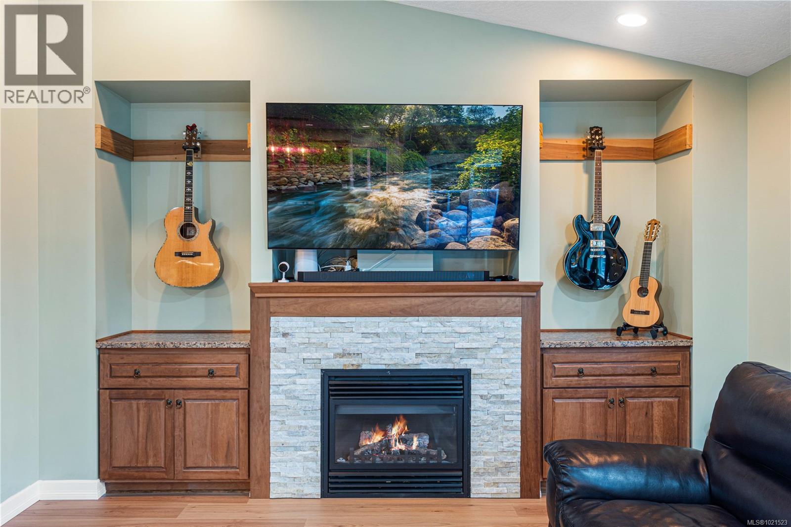 1763 Martini Way, Qualicum Beach