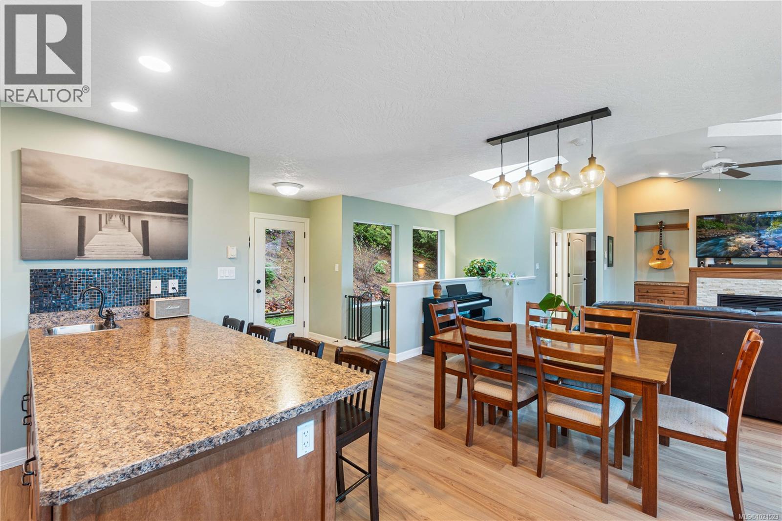 1763 Martini Way, Qualicum Beach