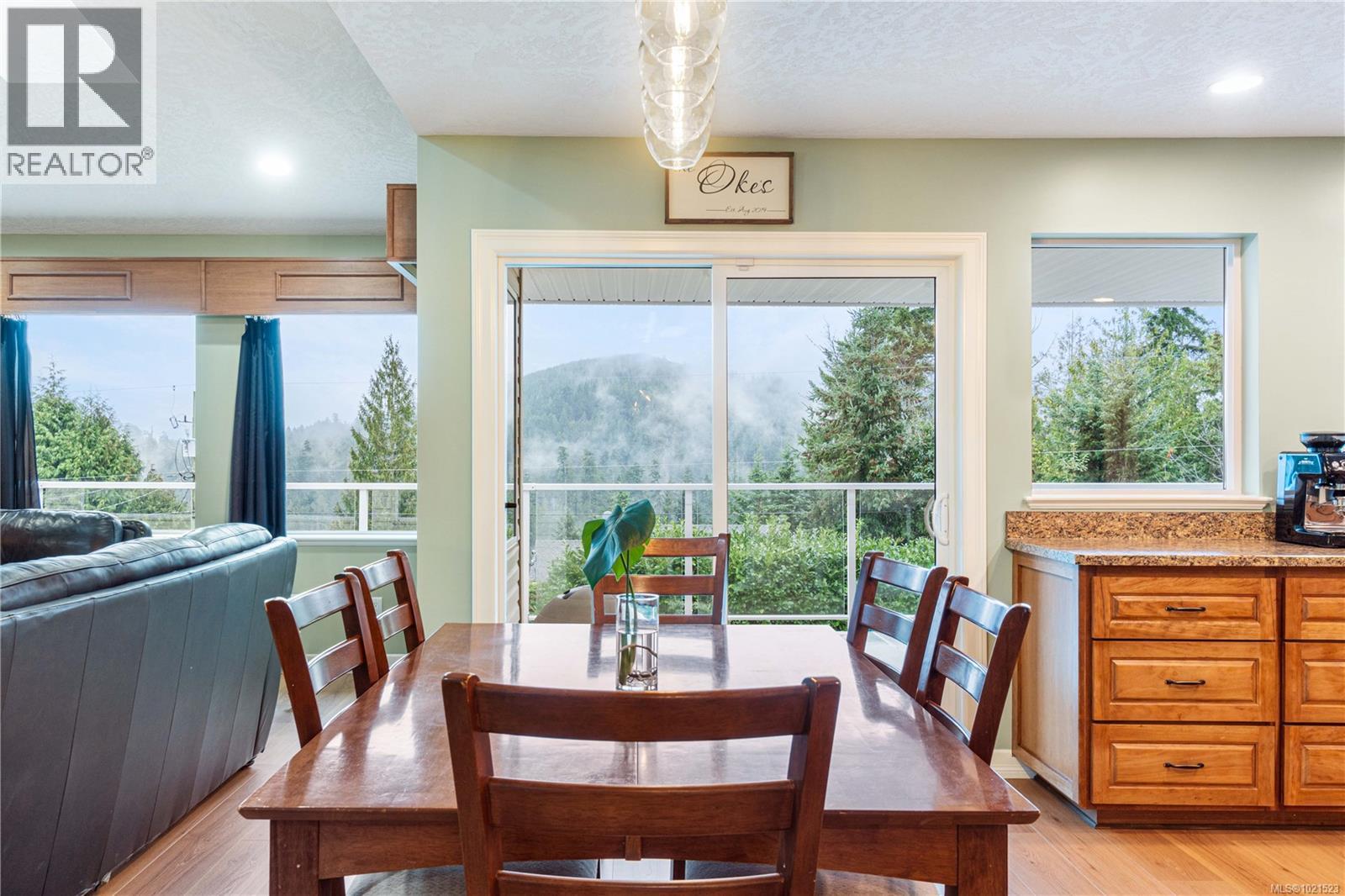 1763 Martini Way, Qualicum Beach