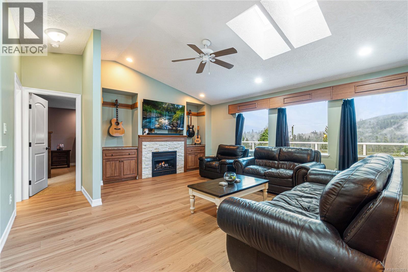 1763 Martini Way, Qualicum Beach