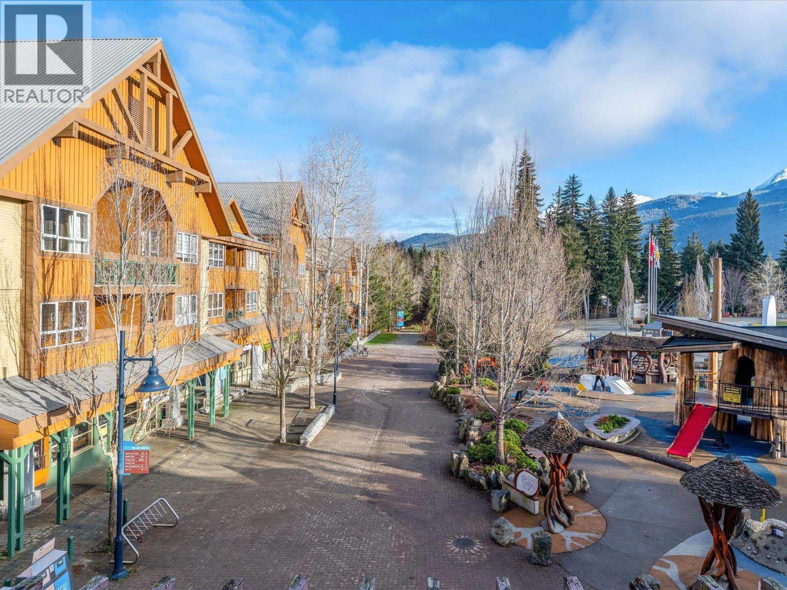 205 4338 MAIN STREET, Whistler