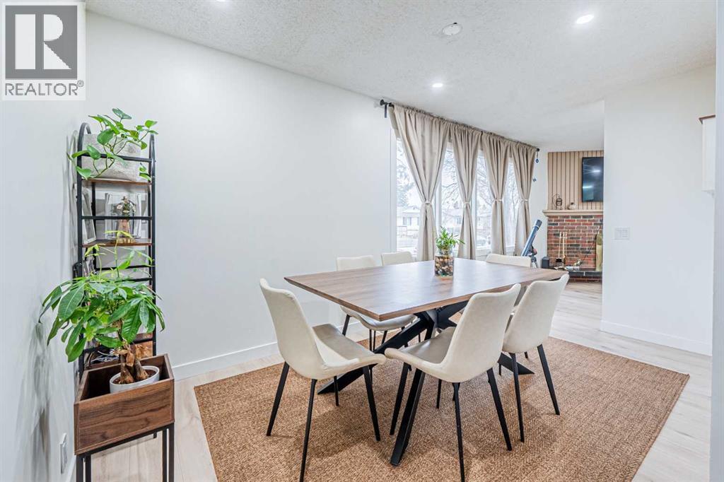 Single Family House Bungalow for Sale in  Dovercliffe Way SE Dover Calgary 