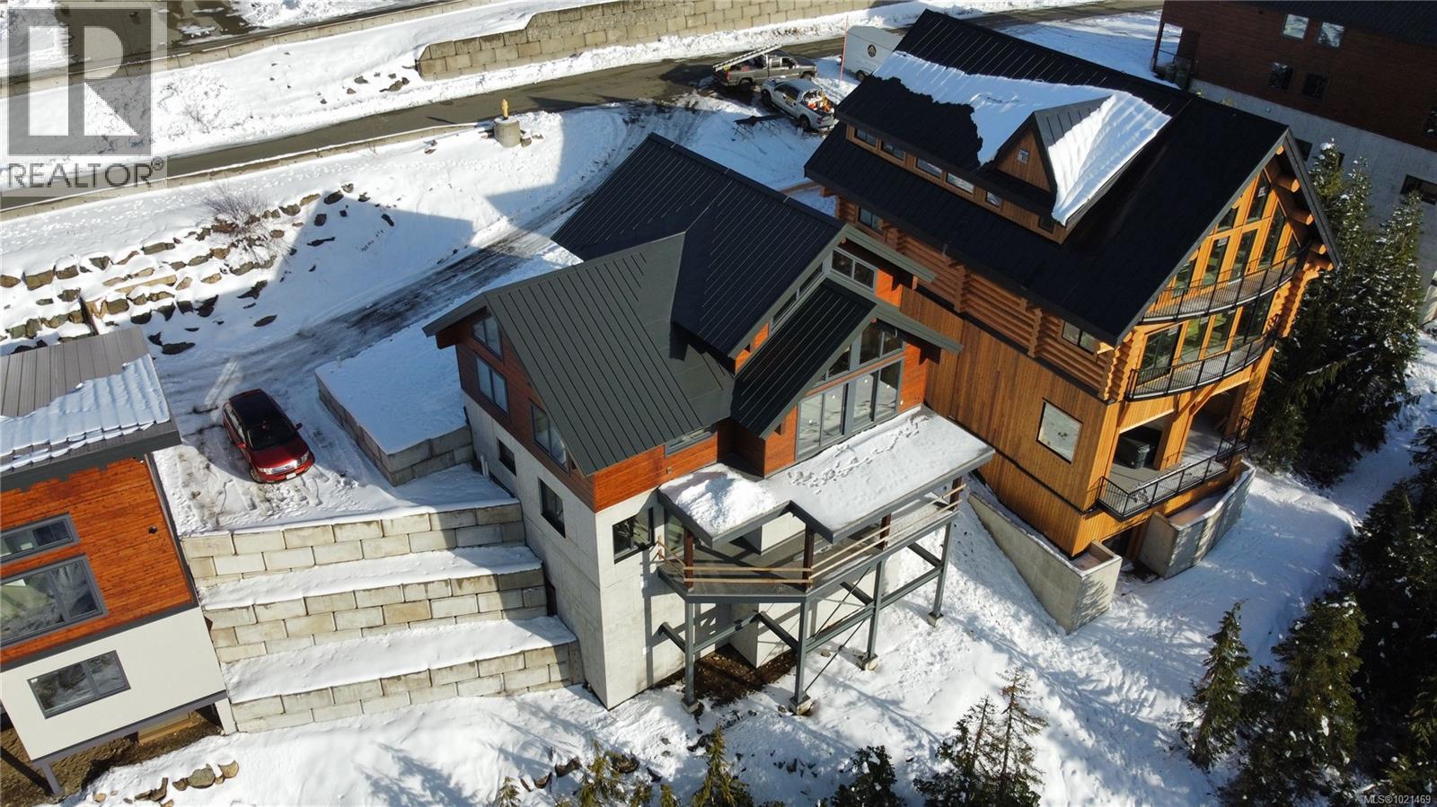 665 ARROWSMITH RIDGE - 10