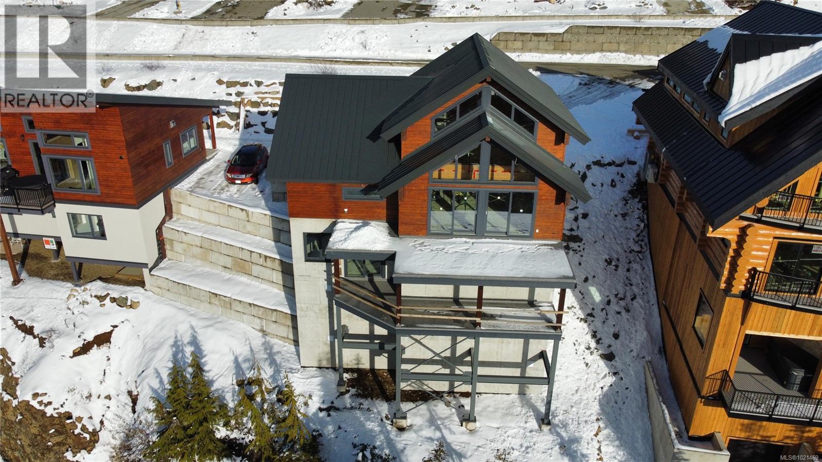 665 ARROWSMITH RIDGE - 11