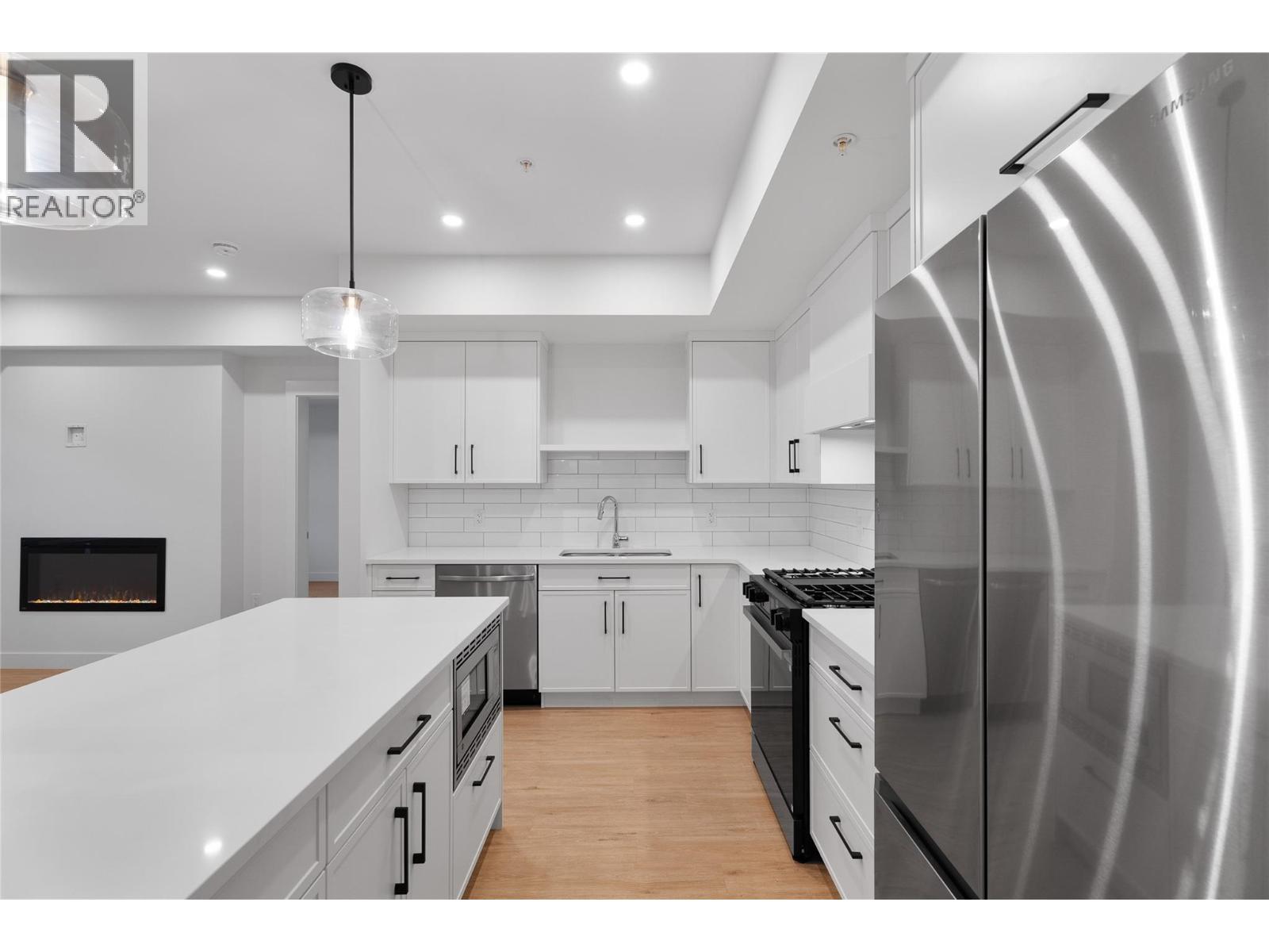 1844 Qu'Appelle Boulevard Unit# 208, Kamloops