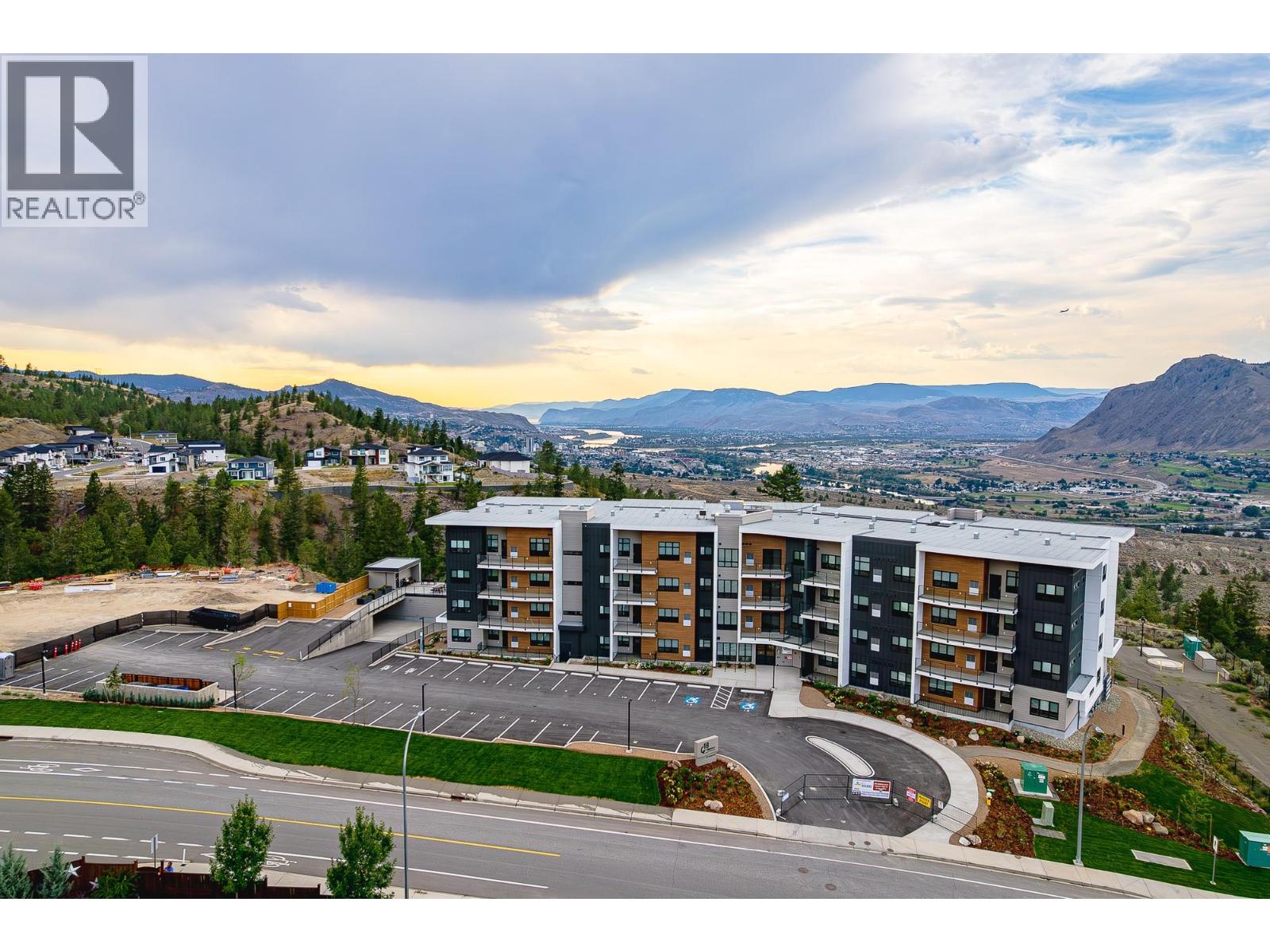 1844 Qu'Appelle Boulevard Unit# 208, Kamloops