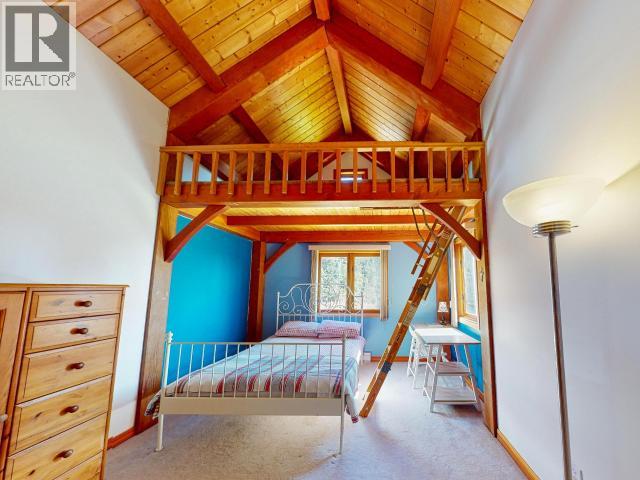 3749 HIGHWAY 101, Powell River