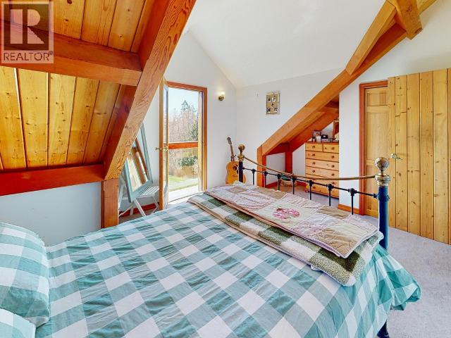 3749 HIGHWAY 101, Powell River