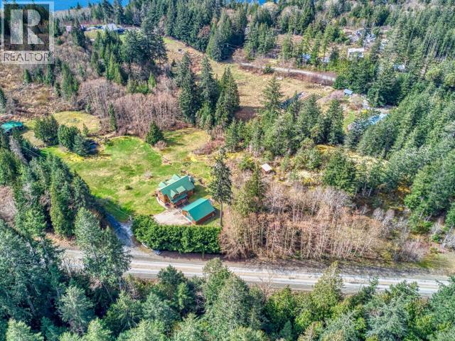 3749 HIGHWAY 101, Powell River