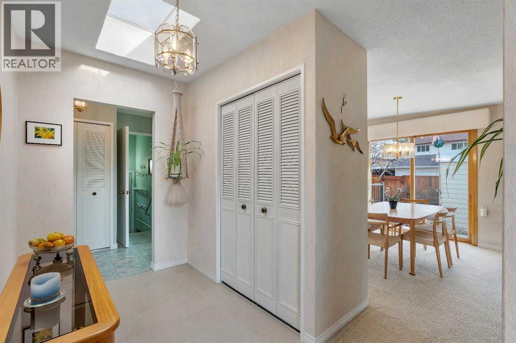 Single Family House Bungalow for Sale in  Dalcastle Hill NW Dalhousie Calgary 