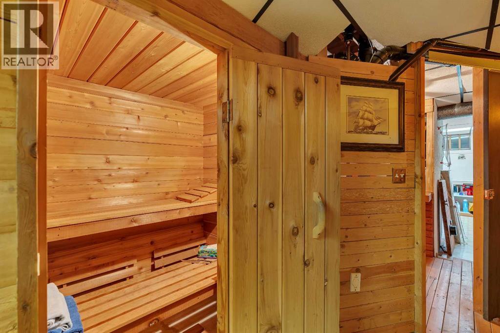 Single Family House Bungalow for Sale in  Dalcastle Hill NW Dalhousie Calgary 