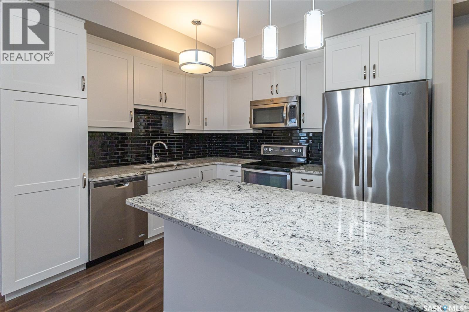 Single Family House Low rise for Sale in   Moss AVENUE Saskatoon 