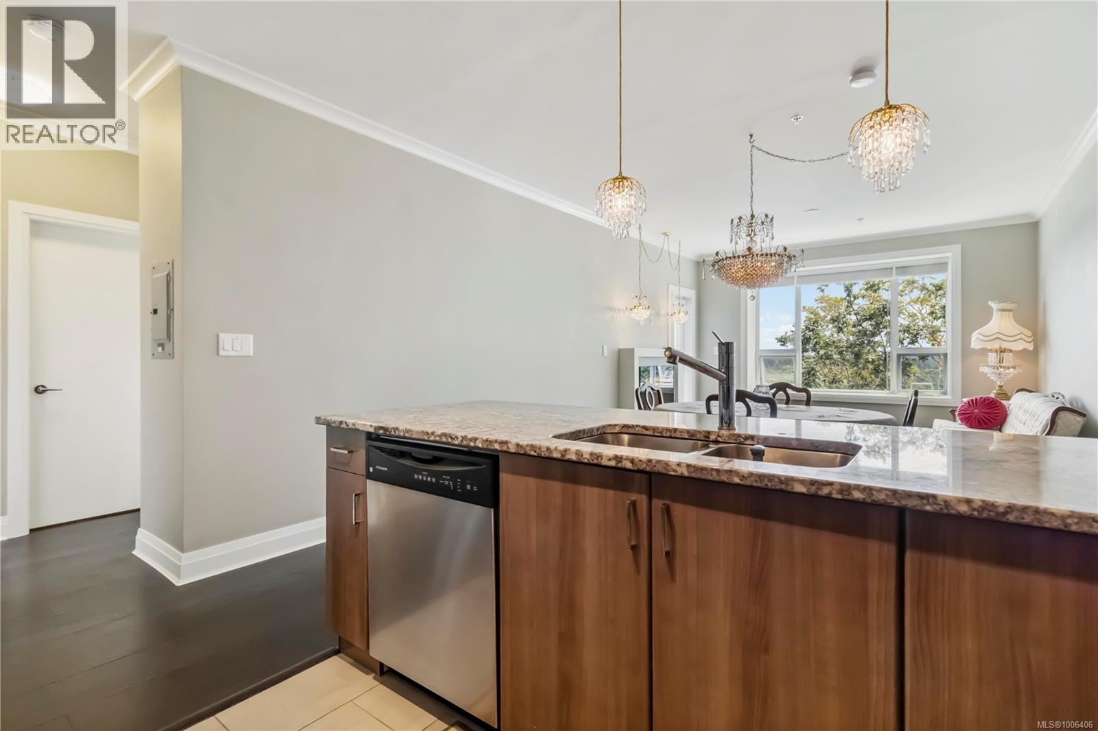 216 1145 Sikorsky Road, Langford