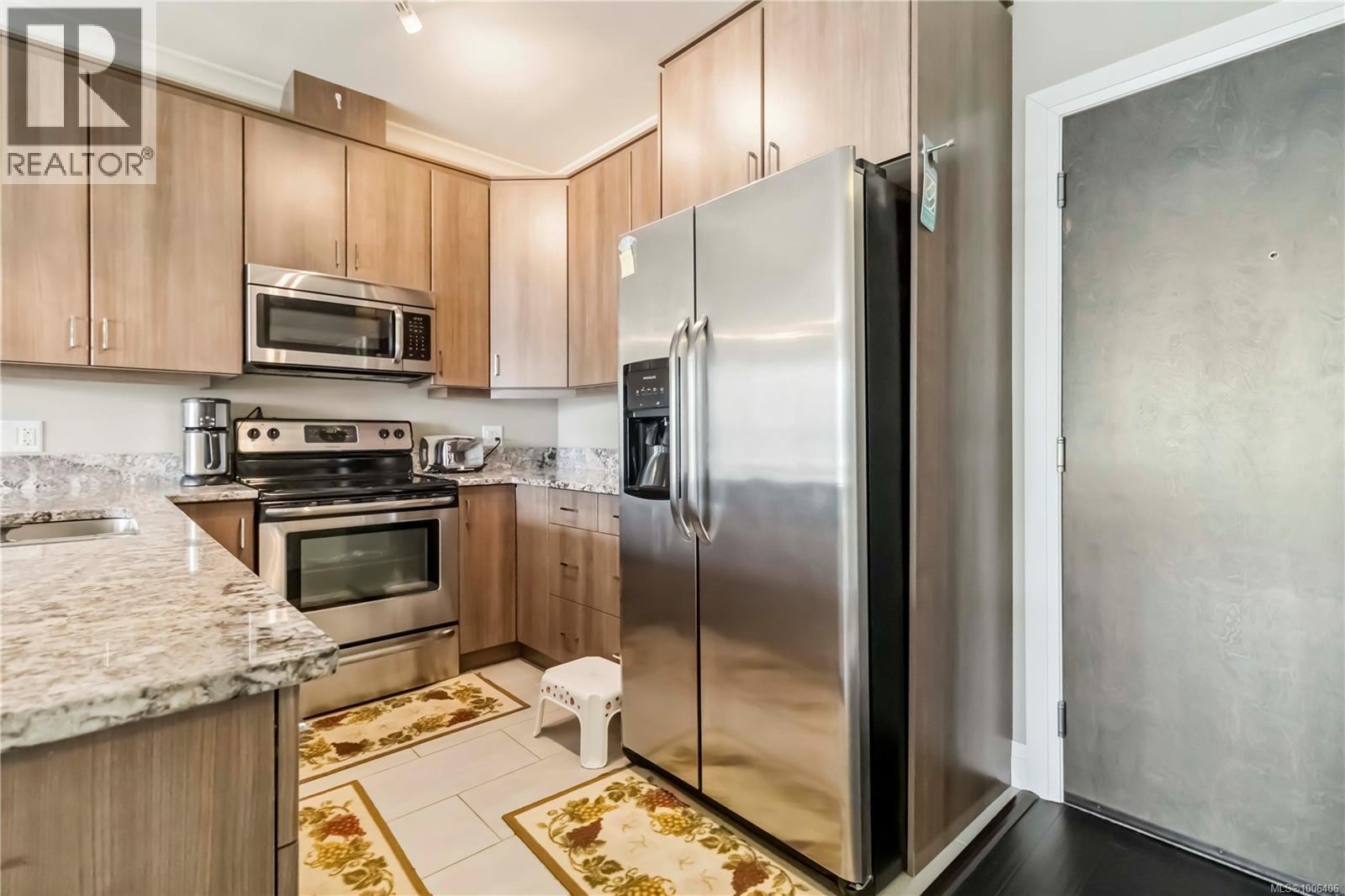 216 1145 Sikorsky Road, Langford