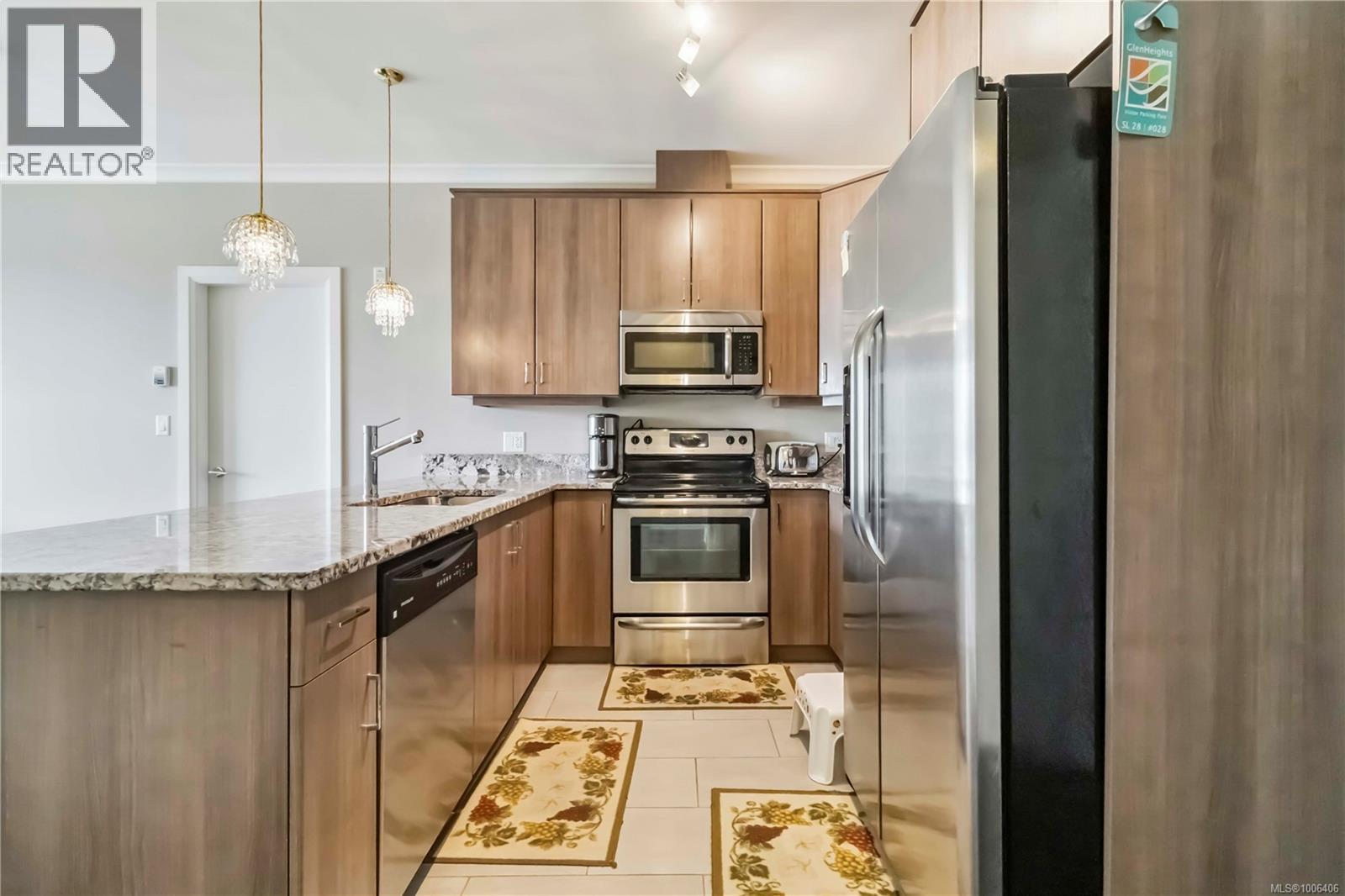 216 1145 Sikorsky Road, Langford