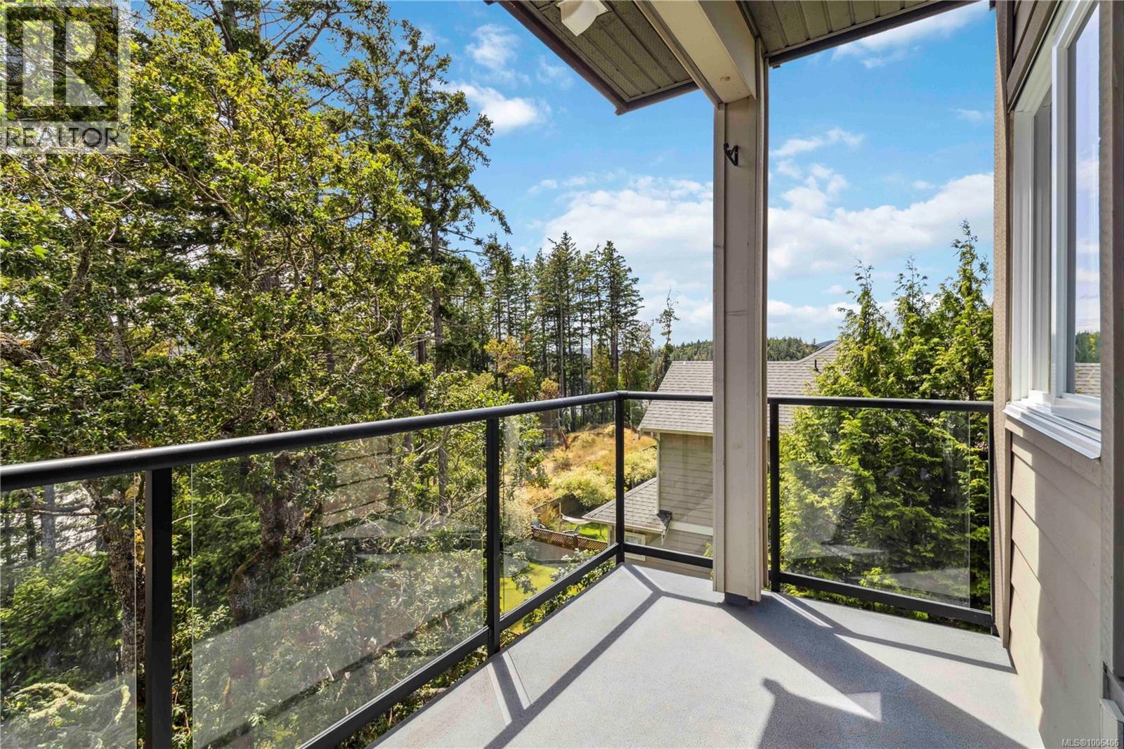 216 1145 Sikorsky Road, Langford