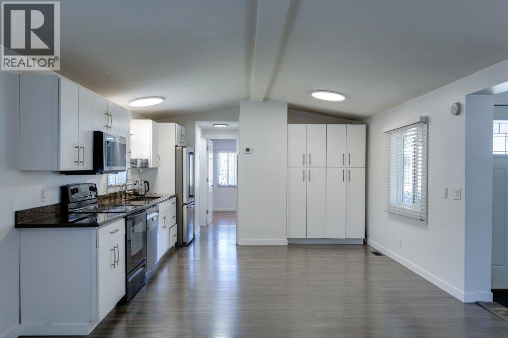 62 720 Commonwealth Road, Lake Country