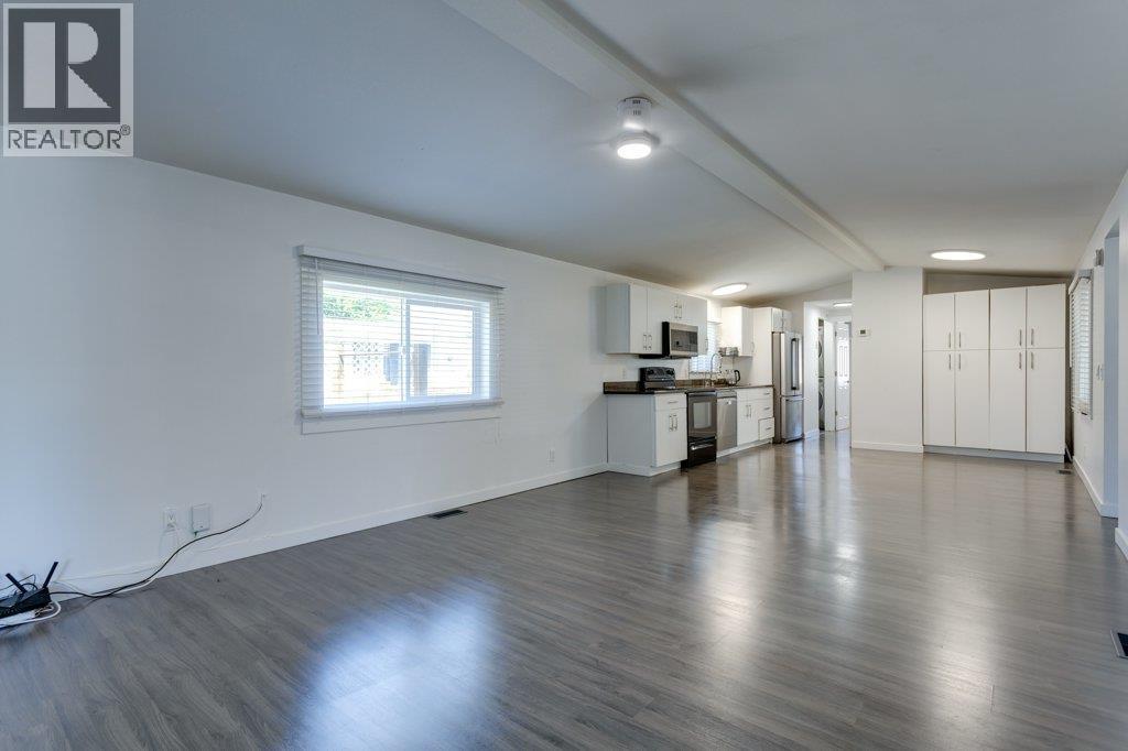 62 720 Commonwealth Road, Lake Country