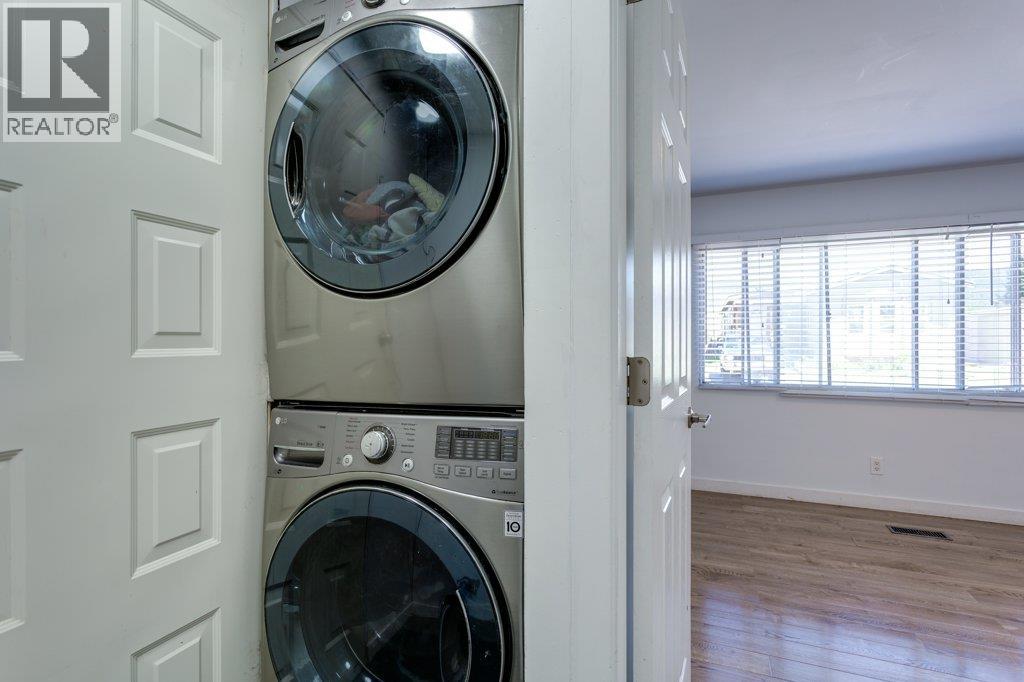 62 720 Commonwealth Road, Lake Country