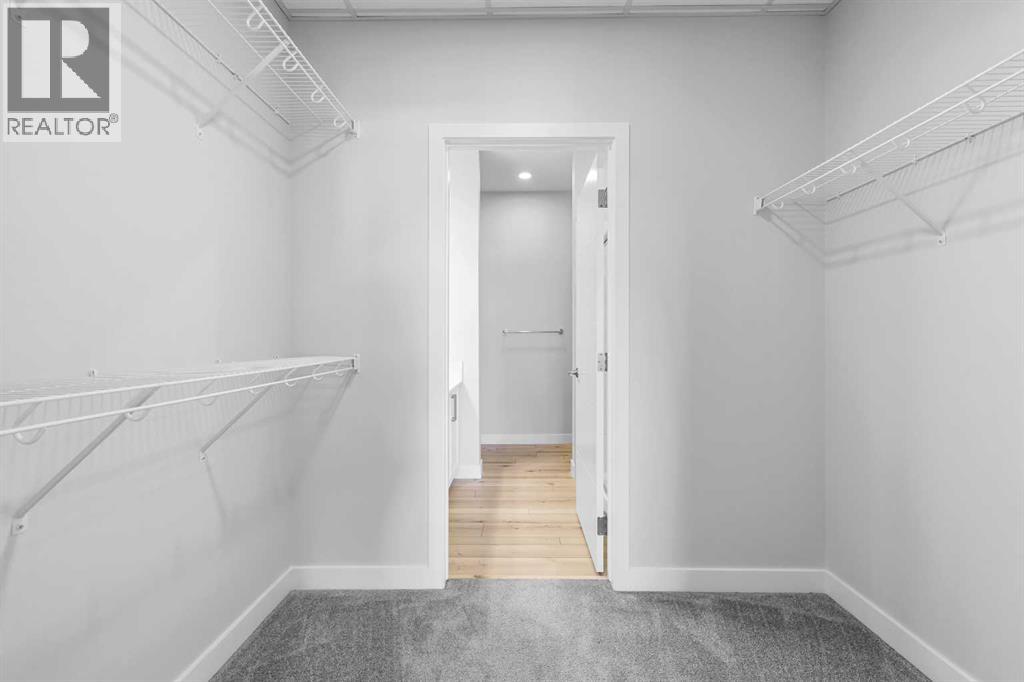 408, 255 Les Jardins Park SE, Calgary, Alberta