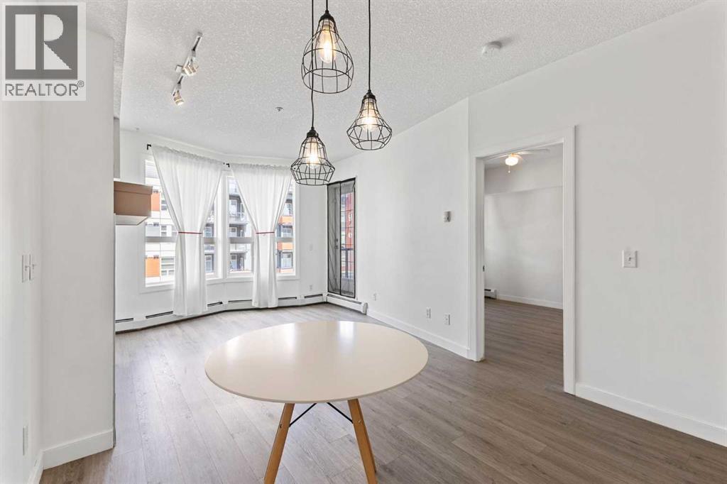 Single Family House for Sale in    Avenue SW South Calgary Calgary 