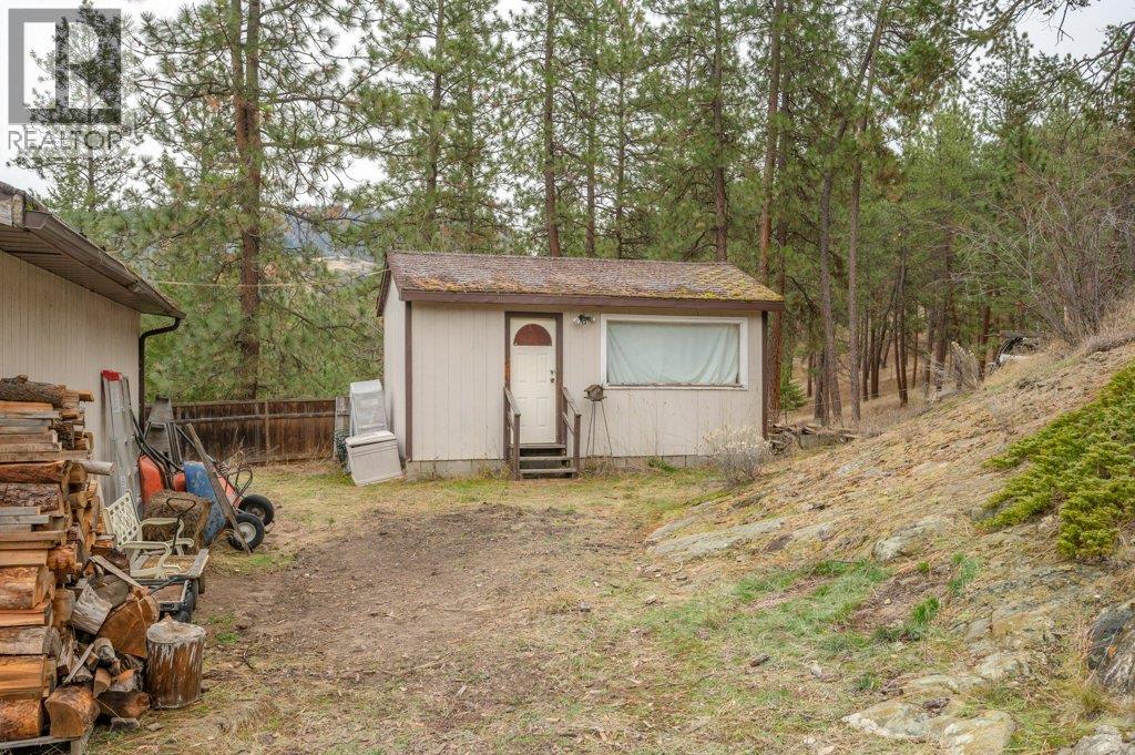 459 Johnson Crescent, Oliver