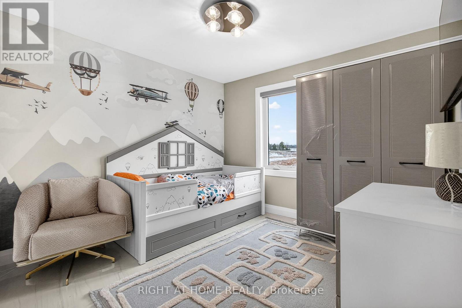 Single Family House for Sale in  MCLEOD STREET North Middlesex (Parkhill) 